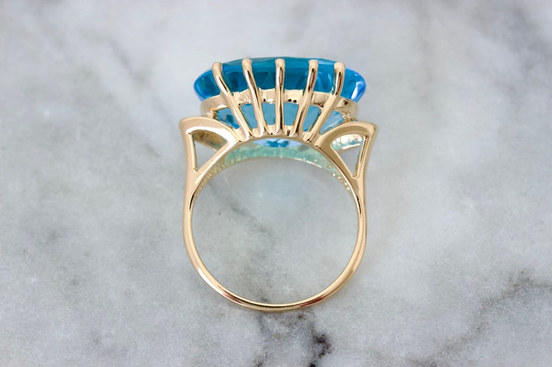 Bold 1990s Blue Topaz Cocktail Ring in 14k Yellow Gold, Size 6, Vintage Statement Rings, December Birthstone Jewelry, Oval Cut Gemstones image 7