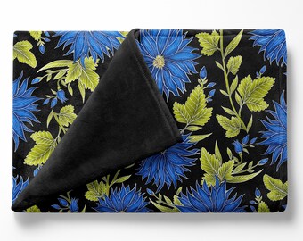 Freya's Flower - Midnight Black - Super Soft Handmade Fleece Blanket