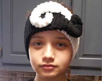 Ying and Yang Headband Earwarmer Black and White Crochet