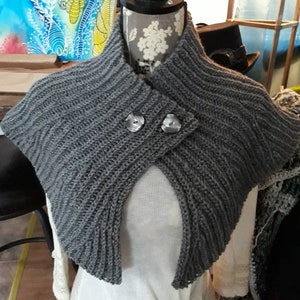 Outlander Crochet capelet shawl scarf neck warmer cape Brianna&#39;s Capelet Crochet Pattern PDF Cosplay