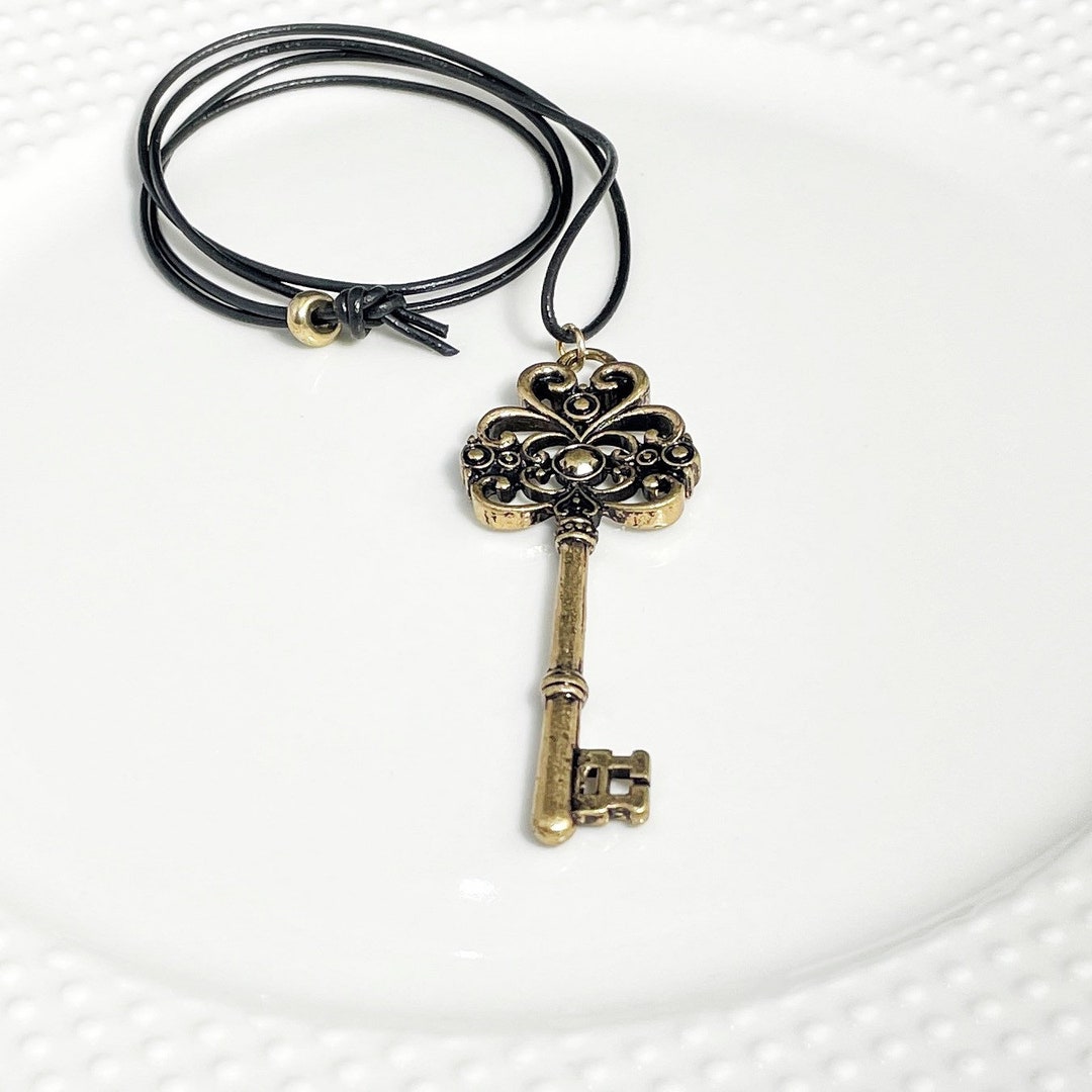 Scroll Key Pendant Necklace,ladies Key Necklace,gold Key Necklace,key