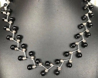 Black Pearl ZigZag Necklace & Earring Set