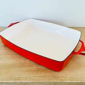 Casserole moderne vintage Mid-Century en émail rouge Dansk Kobenstyle par Jens Quistgaard image 1