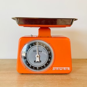 Mid Century Stube Small Bakery/Produce Orange Kitchen Scale Made in West Germany Stube 7000 10kg image 1