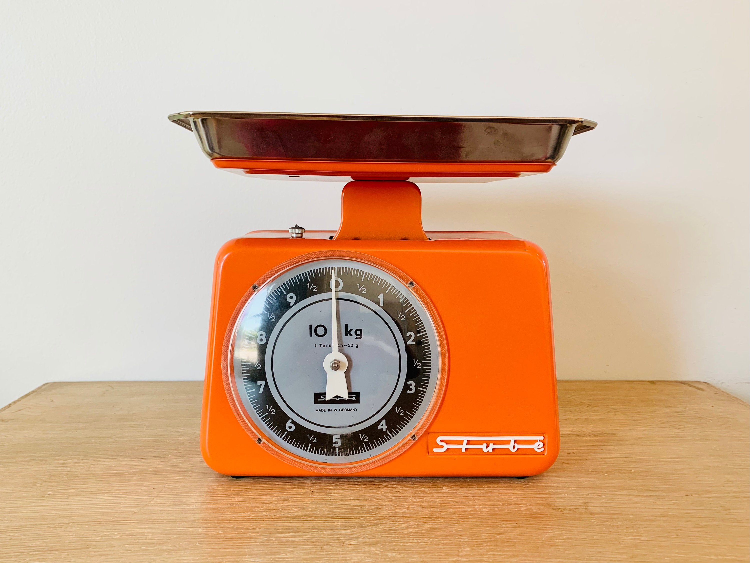 Mid Century Stube Small Bakery/produce Orange Kitchen Scale Made