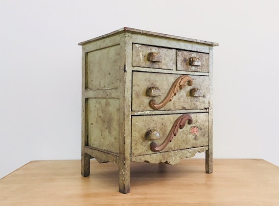 Vintage Four Drawer Dresser Salesman Sample Doll F