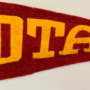 Vintage University of Minnesota Pennant image 5