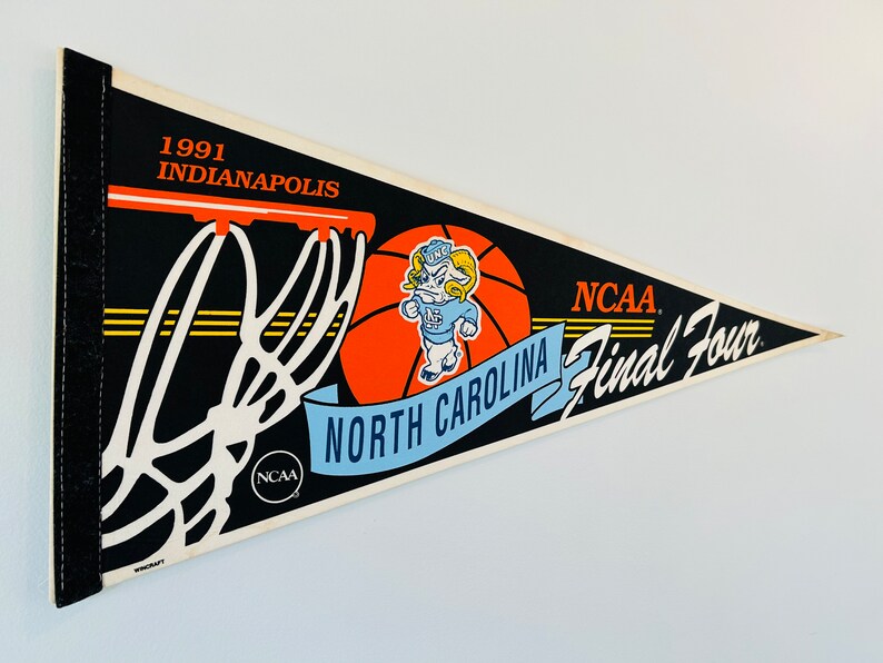 Vintage University of North Carolina UNC NCAA 1991 Final Four Indianapolis Pennant image 3