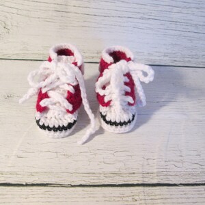 Baby Booties High Top Baby Slippers Baby Shower Gift Unique Sports Gift for Baby Made in Canada Ready to Ship Gift for Baby Boy Bild 7
