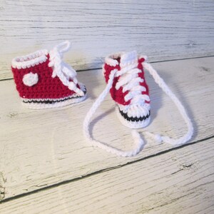Baby Booties High Top Baby Slippers Baby Shower Gift Unique Sports Gift for Baby Made in Canada Ready to Ship Gift for Baby Boy Bild 6