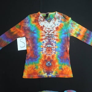 Pequeño cuello largo vneck atadoye