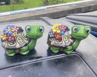 Unpainted, Ready to Paint, or Hand Painted 2 pack Buddy Turtle with flowers