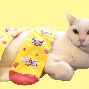 Mochi The Cat Crew Socks, Cute Kitty Sock, Kawaii, Toe Beans, Cats, Kitten, Vibrant, Yellow, Accessory, Repeat Pattern, Pet, Pets