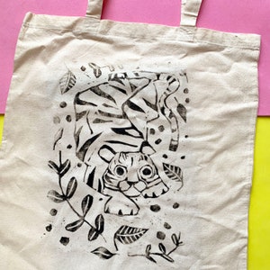 Lino Hand Printed Tiger Tote Bag image 6