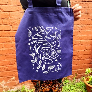 Lino Hand Printed Tiger Tote Bag image 2