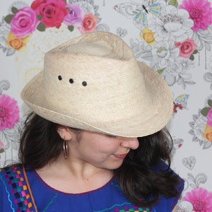 Handgemachte gewebte Palm Leaf Fedora Hut-Tassel-PompomBoho-Hippie-Bio-Up cycled-Natural Fiber-Fiesta-Festival-Sommer-Strand-Party Versorgung-Cap