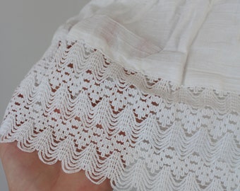 Traditional Mexican off the Shoulder Blouse with Lace  Trim-Cotton-Gauze-Elastic Waist-Summer-Fiesta Birthday  Outfit-Mexican-Latina-Frida