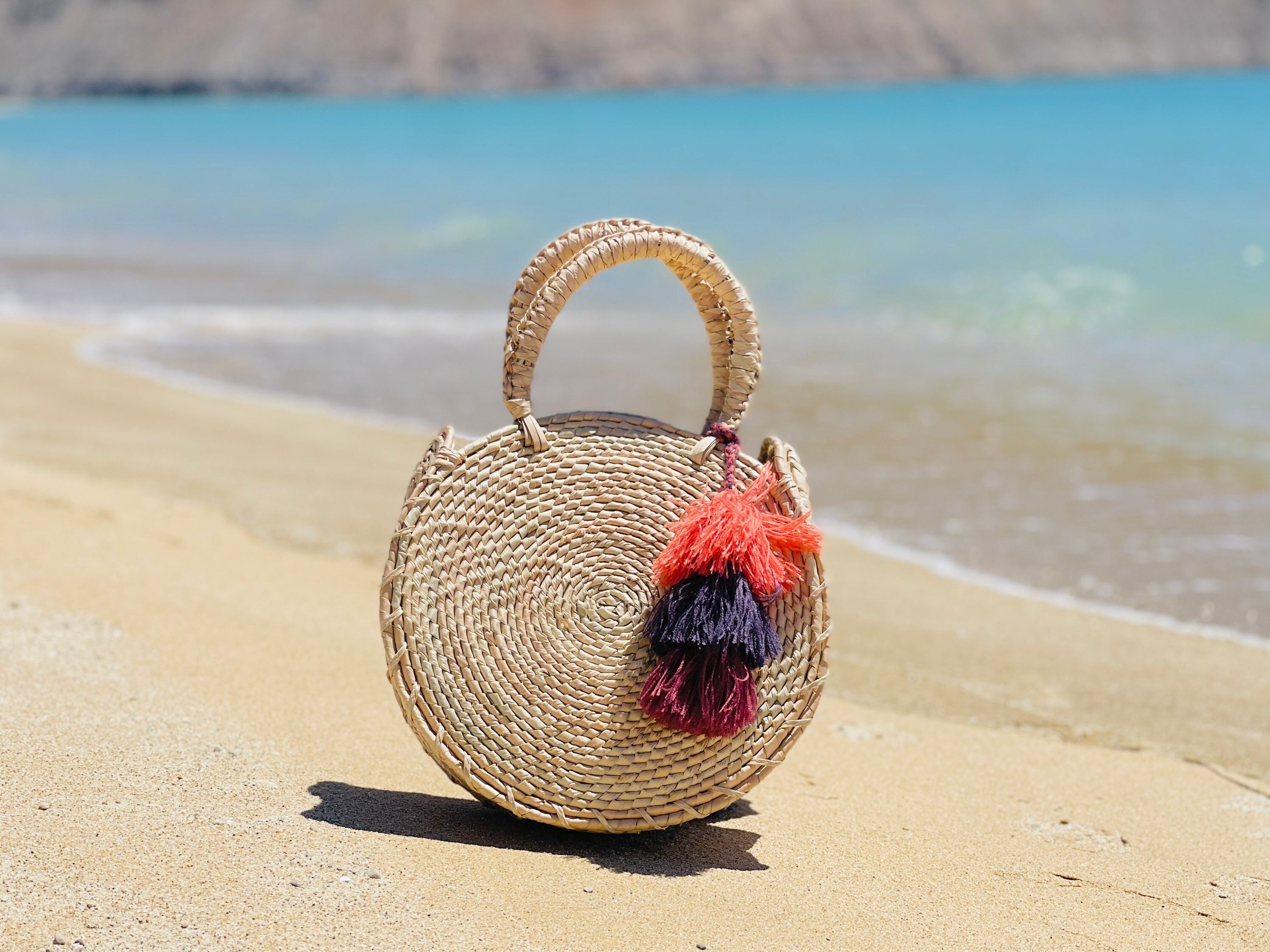 2023 New Straw Bags for Women Round Tassel Handbag Summer Beach