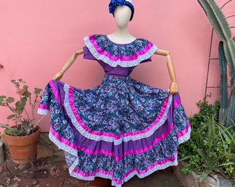 Dancer Mexican Skirt and Top Flowers Fabric Long Skirt Mexican Bohemian Sexy Boho Day of the Dead Catrina Costume