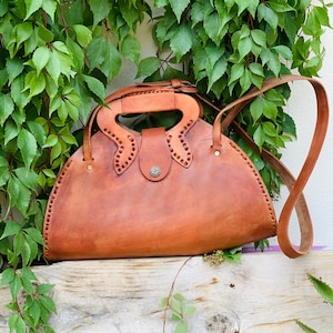 Sac en cuir fait à la main Sac à main Crossbody Estampillé à la main Embelli BOHO Boho Beach Mode Hipster Box TexMex Mexique Commerce Équitable Outillé