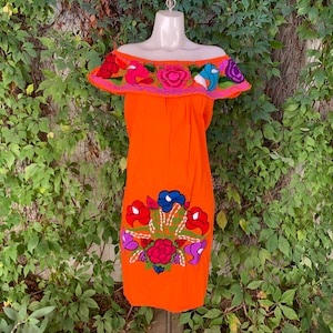Dress Off the Shoulder Mexican Cotton Machine Embroidered Flowers Summer-BOHO-Hippie-Frida Kahlo style-Handmade Dress Art Costume Fiesta
