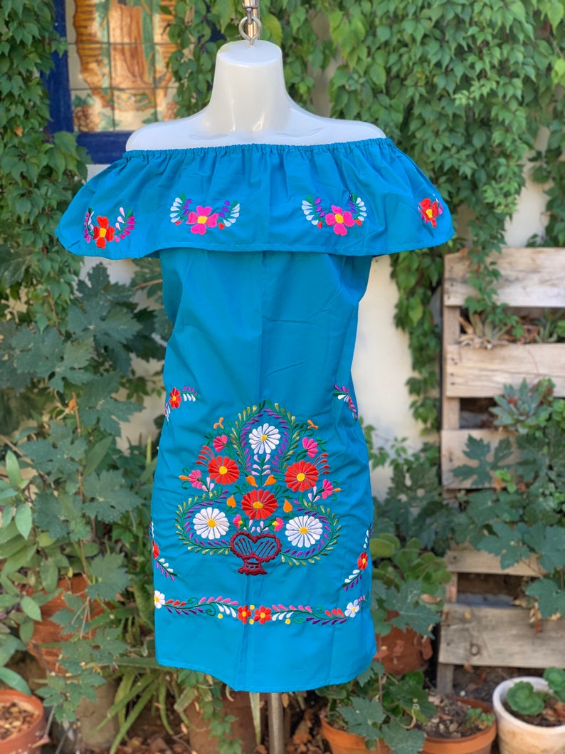 Off the Shoulder Dress with colorful Machine Embroidered Flowers White Summer-BOHO-Hippie-Frida Kahlo style-Fiesta Birthday Party Outfit Art