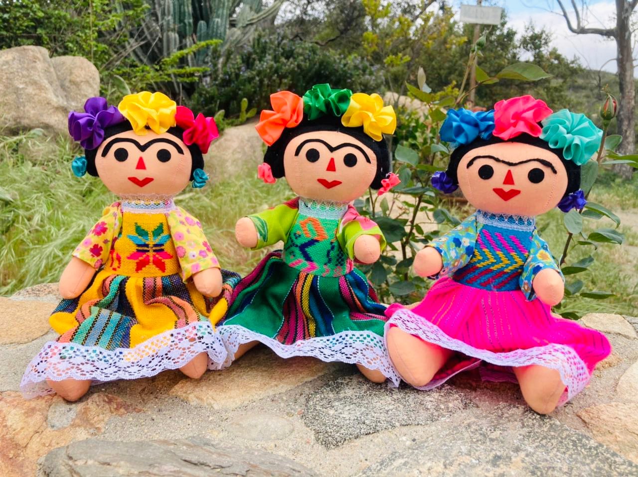 Large 11 inch FRIDA Mexican Doll Toy Handmade Christmas Ornament Folk Fiesta Decor Gift Table Setting Party Supply Baby Shower Wedding