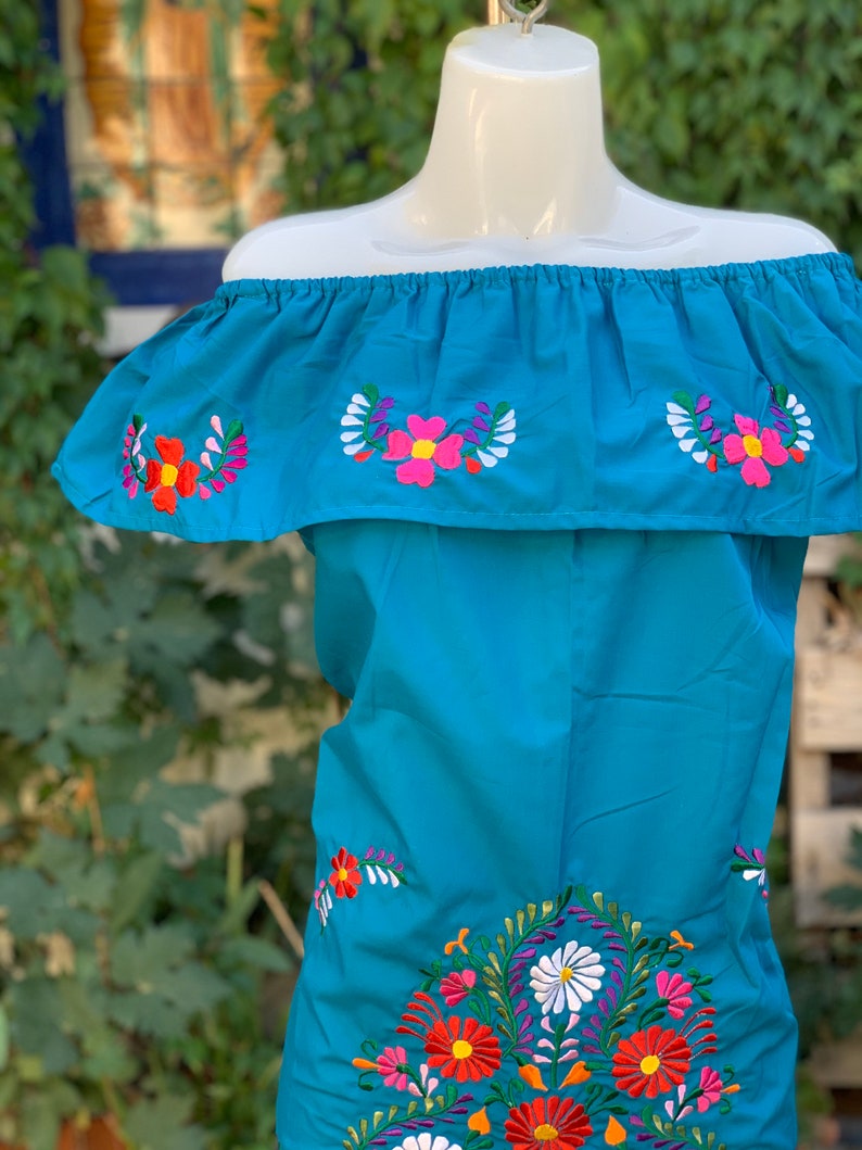 Off the Shoulder Dress with colorful Machine Embroidered Flowers White Summer-BOHO-Hippie-Frida Kahlo style-Fiesta Birthday Party Outfit Art