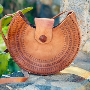 Mond Handgemachte LederTasche Geldbörse Crossbody Hand gestempelt Boho Boho StrandMode Hipster Weihnachtsgeschenk für Sie