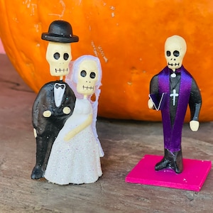 Los Novios Argilla In miniatura Matrimonio Sposa Sposo Giorno dei morti Ornamenti Progetto Art Craft Folk Art curio Nostalgic Mexican Fiesta