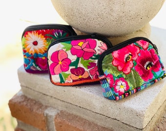 Mini Huipil Embroidered Coin Bag-Purse-Hippie-BOHO-Folk Art-Huipil-Flowers-Folk Art-Artsy-Mexican Fiesta Party Favor-Birthday-Feminist-Amor