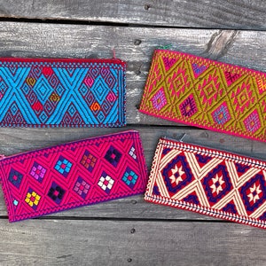 Mexikanische bestickte gewebte Kupplungs-Bleistifttasche Geldhalfter-bunte Make-uptasche Brieftasche Hippie BOHO Huipil handgefertigt südwesttexsmex