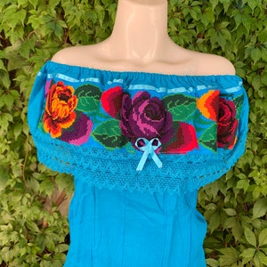 Off the Shoulder Blouse colorful Machine Embroidered Flowers Turquoise Summer-BOHO-Hippie-Frida Kahlo-Fiesta Birthday Party Outfit-Costume