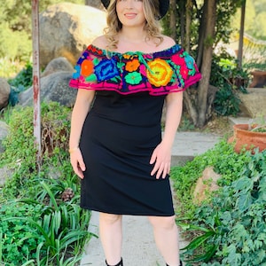 Dress Off the Shoulder Mexican Hand Embroidered Flowers Chiapas Summer-BOHO-Hippie-Frida Kahlo style-Handmade Dress Art Costume Fiesta