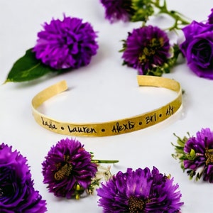 Personalized name bracelet for mom grandma bracelet with kids names custom monogrammed cuff bracelets gift for her valentines day Mother