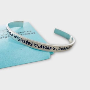 Personalized bracelet with names mothers bracelet for mom jewelry mothers day gift for mom grandma monogrammed jewelry with children names
