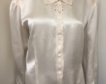 Vintage Peony Ivory 100% Pure Silk Hand Embroidered Lace Blouse Top Size 40 Med Lg