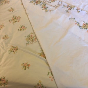 Vintage 1960er Zitronengelb Blumenbogen Set Mid Century Farmhouse County