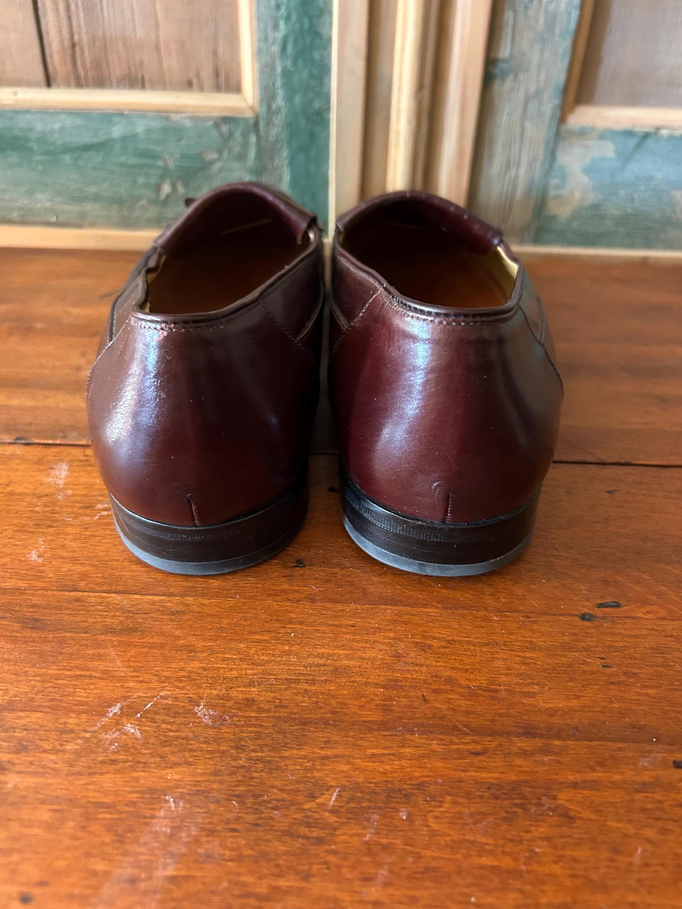 Vintage Mezlan Hand Made Burgundy Lizard Skin Tassel Loafers  display picture 3