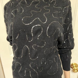 Vintage 80-tals svart ull Angora paljetttröja Dolmanärm storlek S