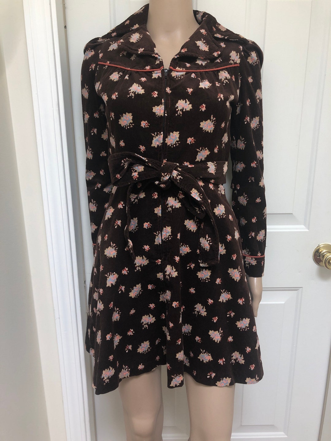 1970s Jody Soft Tee Pink Floral Dress