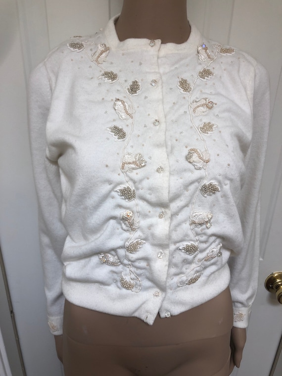 Vintage 50’s 60’s White Crystal Beaded Embroidere… - image 1