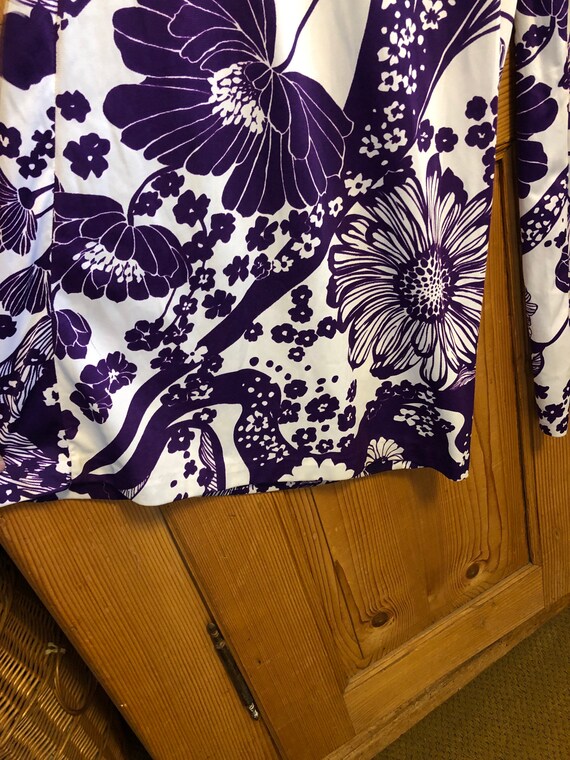 Vintage 70’s Purple and White Floral Print Nylon … - image 3