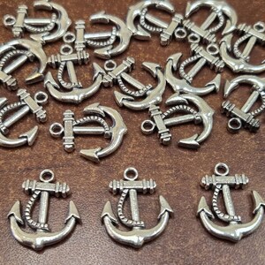 25 pcs antique SILVER METAL ALLOY charms (lead, nickel, & cadmium free) Anchor