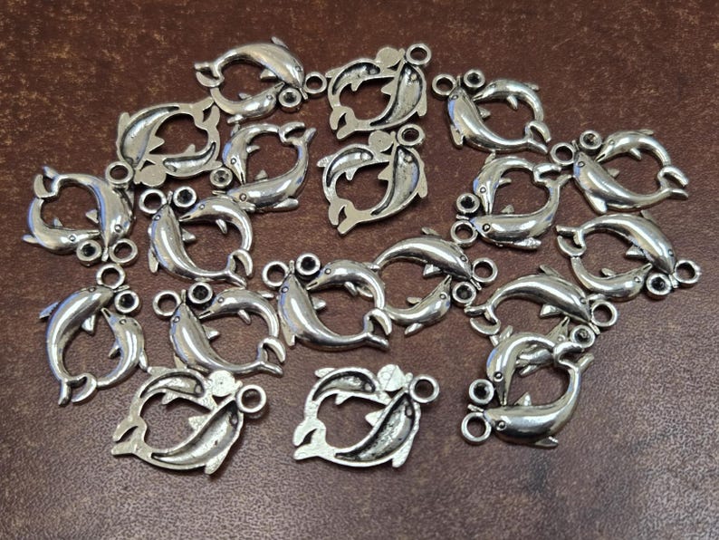 25 pcs antique SILVER METAL ALLOY charms (lead, nickel, & cadmium free) image 15