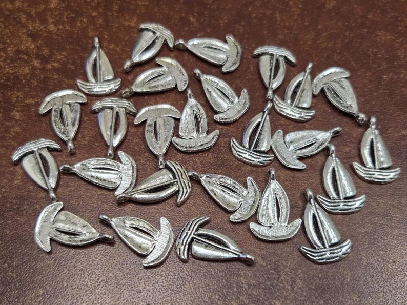 25 pcs antique SILVER METAL ALLOY charms (lead, nickel, & cadmium free) image 9