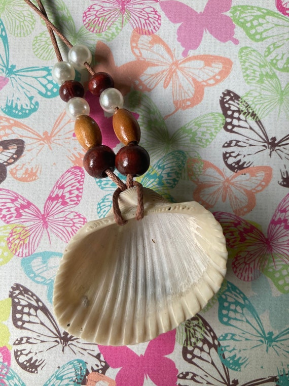 Natural seashell hotsell jewelry