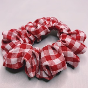 Red gingham hair scrunchie image 1