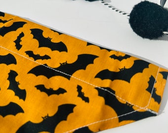 Orange bat print dog / cat bandana, dog accessory, cat accessory, Halloween