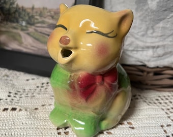 Adorable Vintage Shawnee Puss & Boots Creamer Cream Pitcher Kitty Cat Kitten